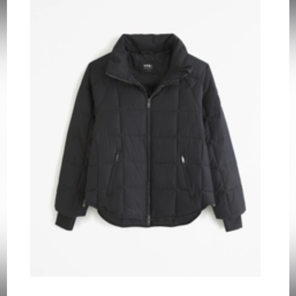 YPB On the Go Puffer
SKU: 656322416
Size: Onyx S